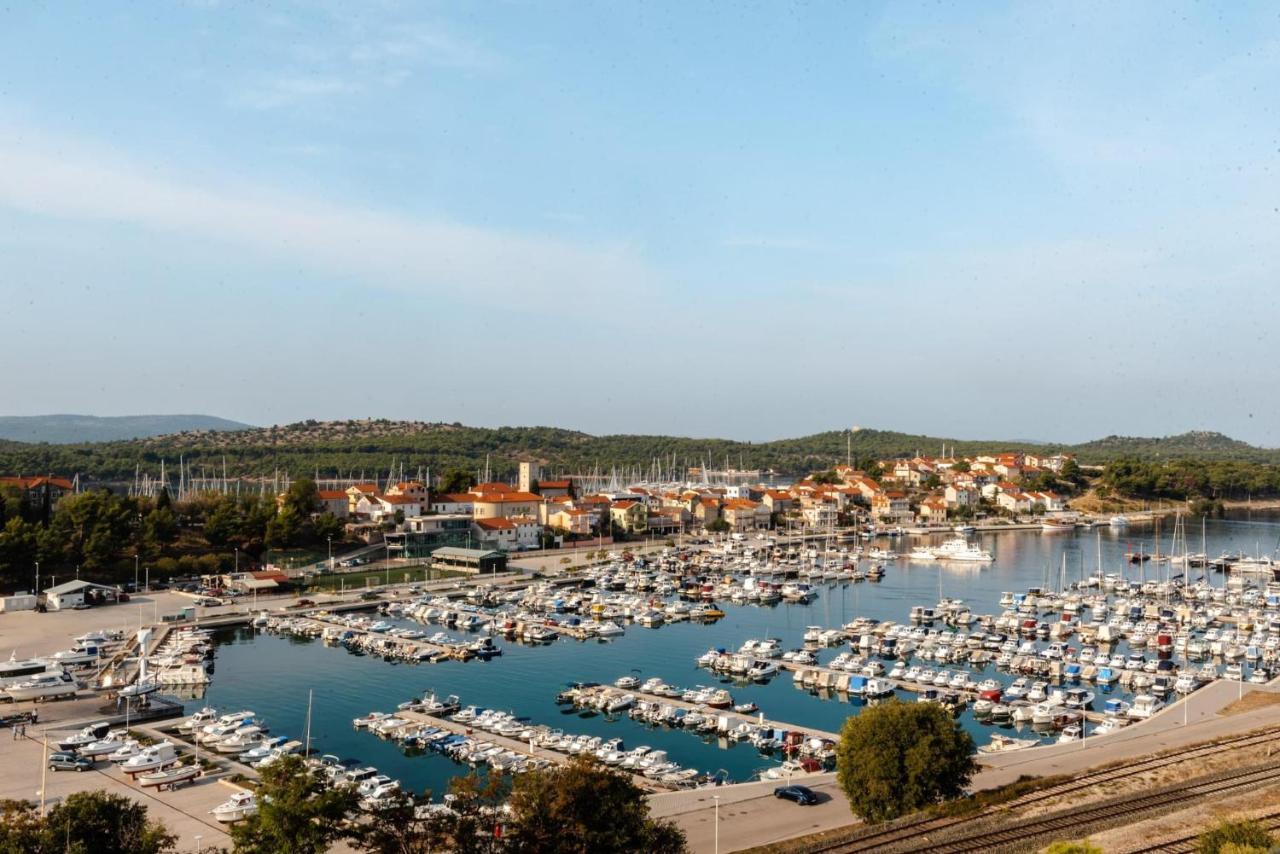 Hostel 'Sd Palacin' Šibenik Dış mekan fotoğraf